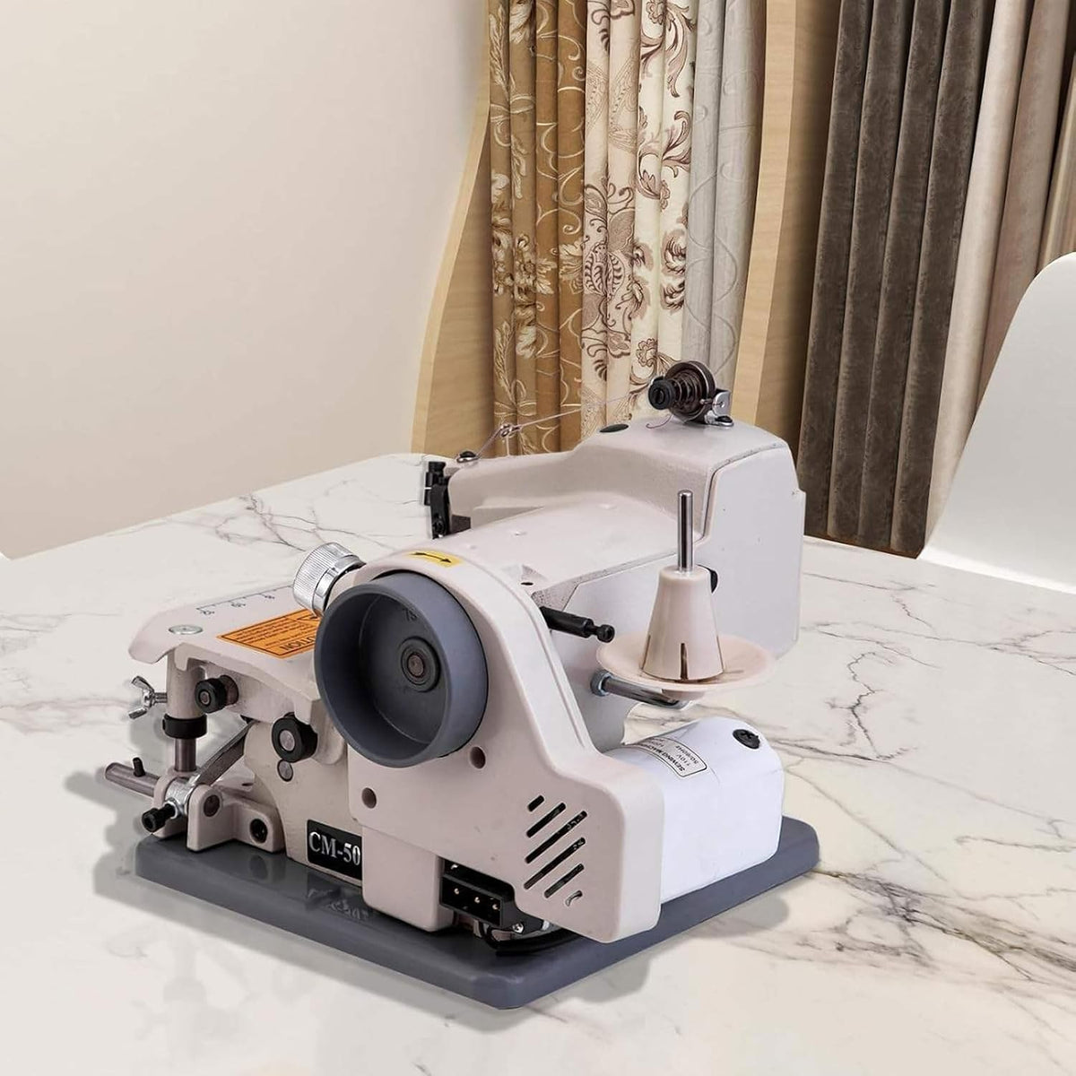 BDJSN Blindstichmaschine, 8 Mm, Schwarz, 1200 U/min Elektrische Nähstickmaschine, Nadelabstand 3, Mit Pedal Mit 10 Nadeln